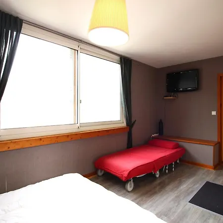 Apartament T3 Duplex Avec Parking Privatif A 100m Du Centre, Proche Thermes, Wifi, Equipe, Max 5 Pers, - Fr-1-608-269 Bourboule